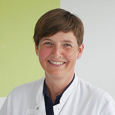 Dr. Julia Schumm, Fachärztin für Innere Medizin und Kardiologie Dr. Julia Schumm, Fachärztin für Innere Medizin und Kardiologie