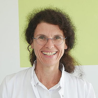 Leitende Oberärztin Dr. Sandra Unger Leitende Oberärztin Dr. Sandra Unger